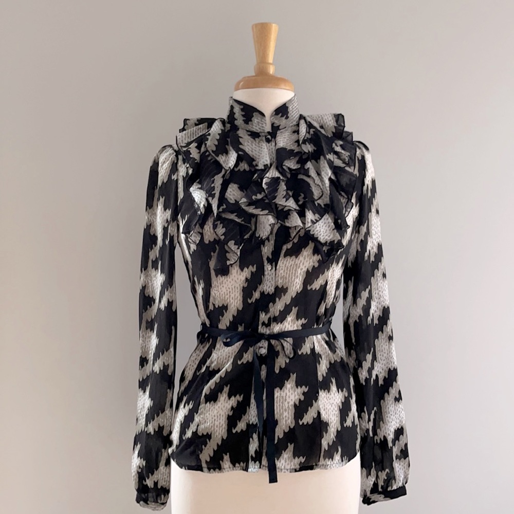 GO INTERNATIONAL | ABSTRACT HOUNDSTOOTH BLOUSE